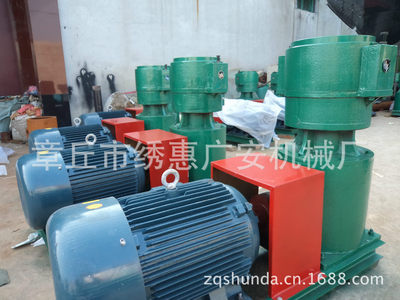 章丘市繡惠廣安機械廠 專業(yè)生產400型飼料顆粒機，新能源設備質優(yōu)價廉